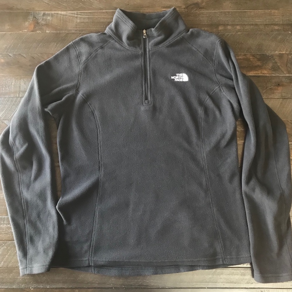 NORTH FACE FLEECE BLACK PULL OVER / HALF ZIP